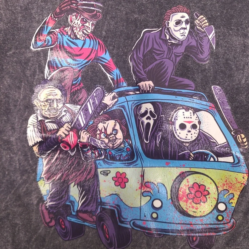 Horror Slasher‎ Scooby Van Graphic T-Shirt Womens Medium Gray Cropped Acid Wash